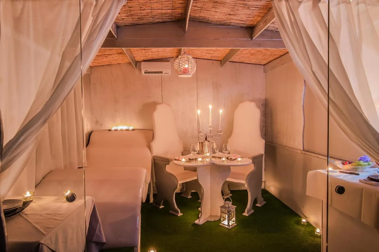 Hotel Butterfly Torre del Lago Puccini 3*,